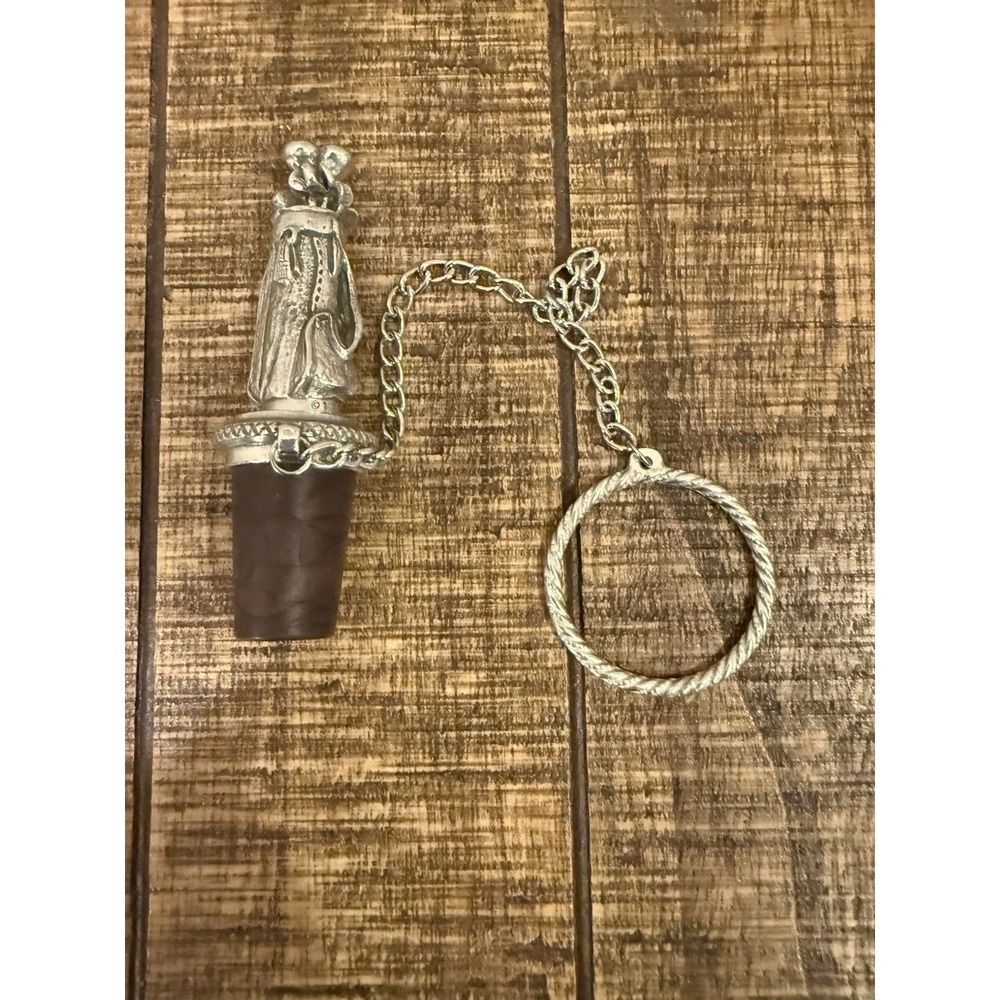 Vintage Pewter Golf bag wine bottle stopper With‎ Chain by Heritage Metalworks